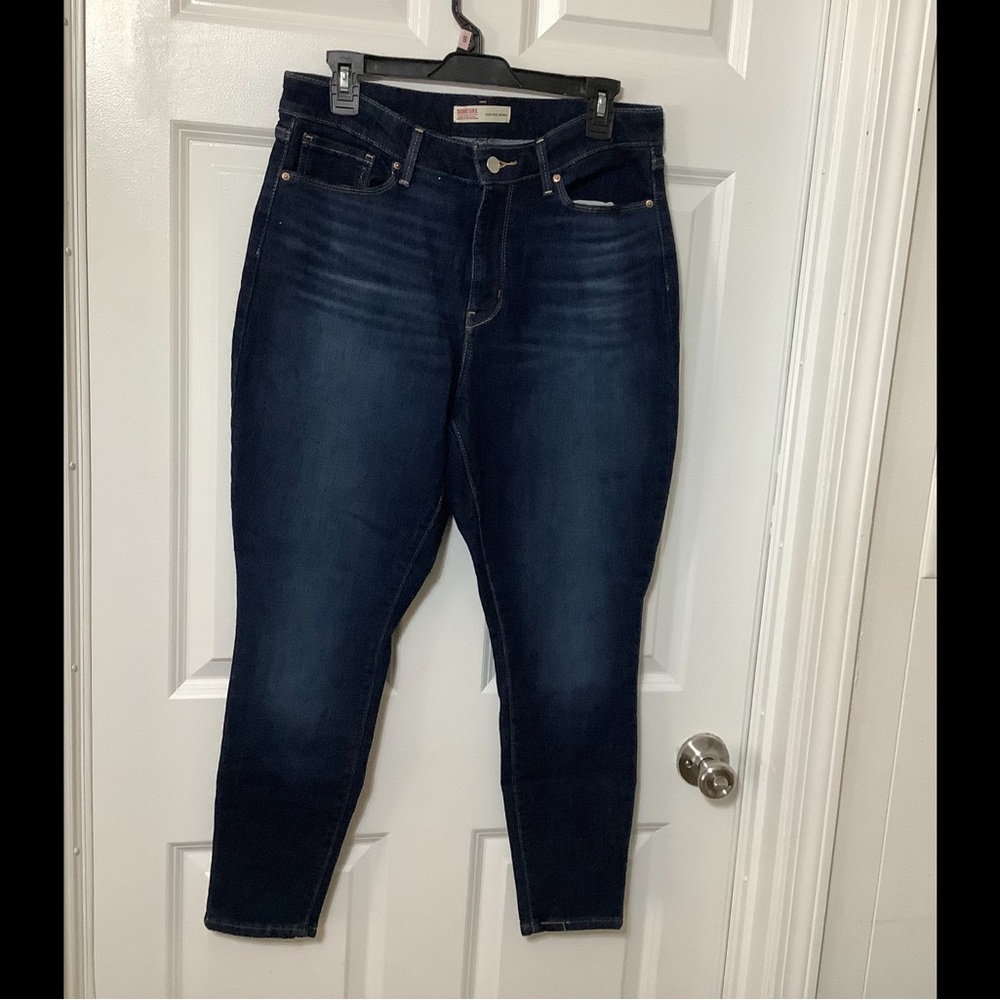 Signature by Levi Strauss Dark Women's high rise Skinny Jeans size 14 Small. - Picture 3 of 13
